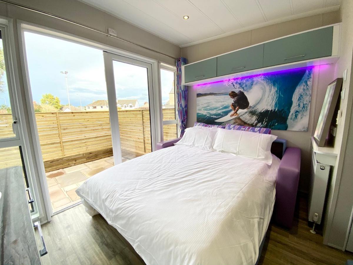 Elletson Park Wood Fired Hot Tubs, Caravans & Pods Pilling מראה חיצוני תמונה