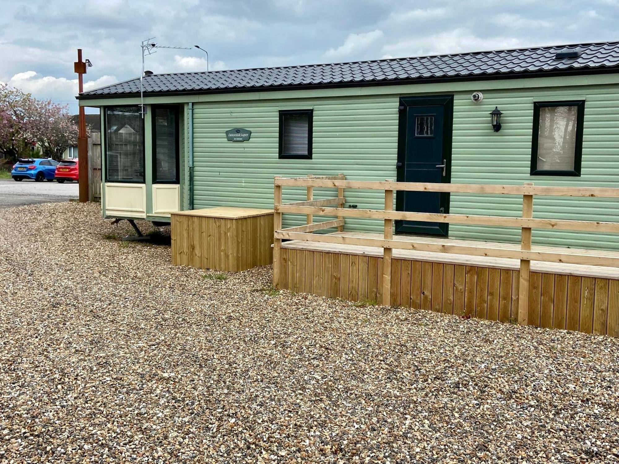 Elletson Park Wood Fired Hot Tubs, Caravans & Pods Pilling מראה חיצוני תמונה